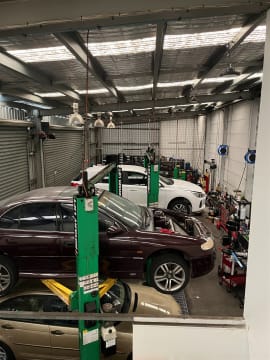 Automotive Workshop in Ipswich for Sale