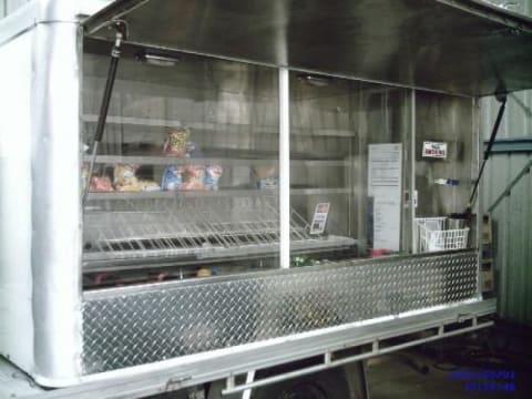 EXCELLENT BUSINESS WITH 3 FULLY EQUIPPED VANS SERVICING INDUSTRIAL LOCATIONS