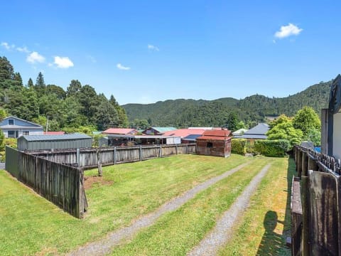 Award Winning Historic BnB or Private Residence Fully Furnished $325,000