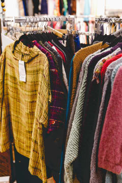 Salamanca Wool Shop - Woollen Clothing and Yarn Retail Store, Prime Location
