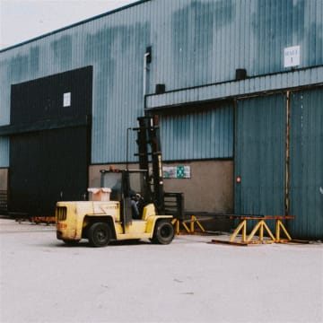 Booming Trailer and Battery Accessories Business