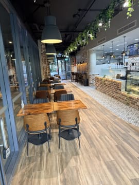 Fully Equipped Chargrill Chicken & Burger Shop | Cost Over $400K to Build | Selling From $150K
