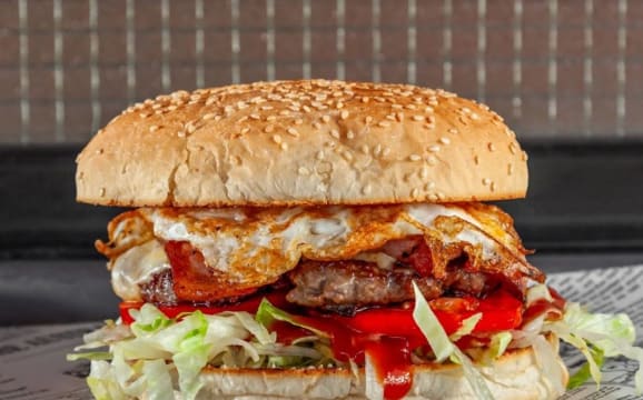 Inner-City Burger Bar – Prime Corner, Turnkey Opportunity