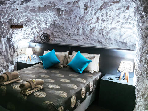 Bfmihafgsvetip7i78kj