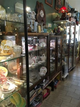 Antique / Vintage / Giftware business for sale.  Established on-line presence.