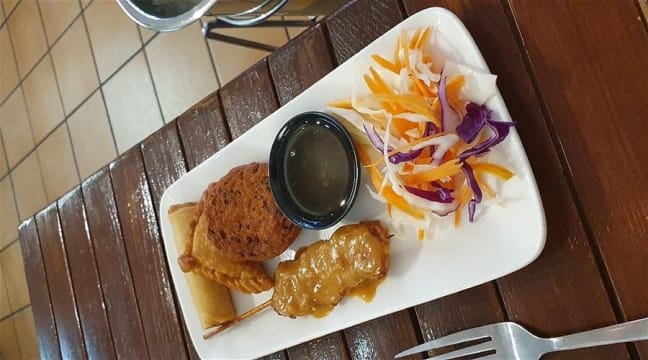 Aussie Thai Fusion Thriving Restaurant Opportunity in Townsville