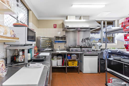 Café in the middle of a booming retail HUB