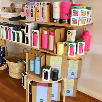 Roma and Kay Cafe - Popular cafe and gift store FOR SALE!