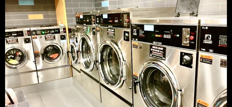 UNDER 3 YEARS OLD COIN LAUNDRY WITH DEXTER EQUIPMENTS TKG $3000 + PW