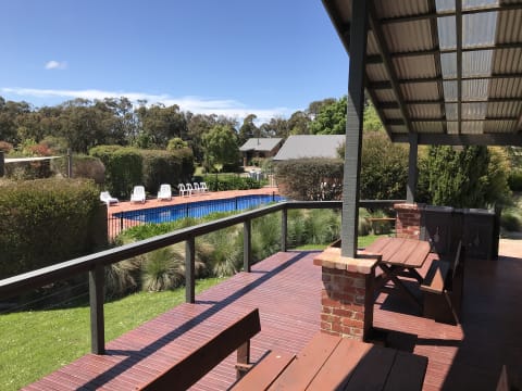 Premier Coastal Lifestyle Property plus Income