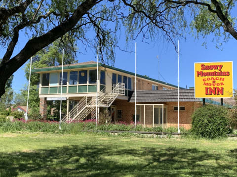 Massive price reduction! High Yield for Owner-Operator - 4 months work per year | Resort Brokers ...
