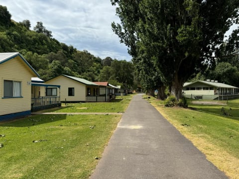 A Rare Freehold Caravan Park and Tourism Gateway in Victoria’s High Country
