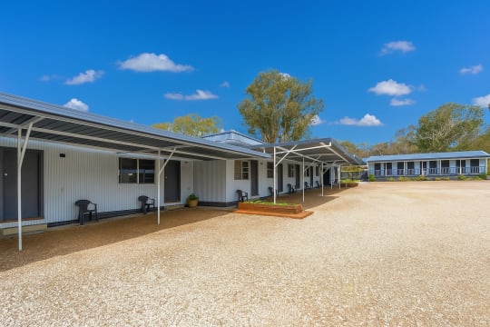 UNDER CONTRACT - Glenrowan Kelly Country Motel, VIC - 1P0529