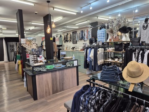 Fashion Boutique Devonport - Prime Location, Loyal Clients