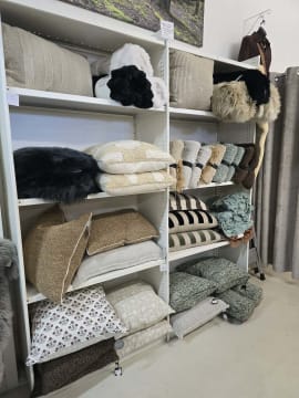 EXCEPTIONAL CAFE & LIFESTYLE STORE IN SEASIDE LOCATION