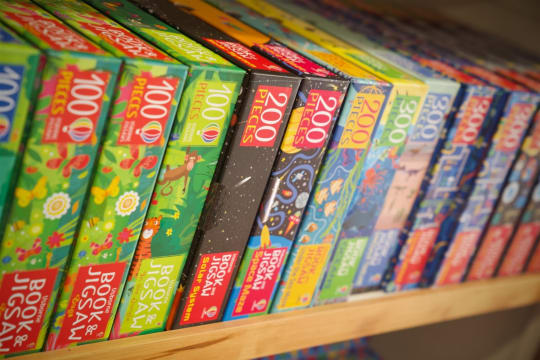 Established Retail Gift Shop and Women's Clothing Store