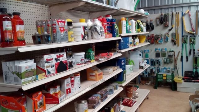 Successful, well-established Freehold Hardware store, food retail and residence