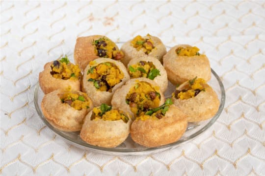 LONG-ESTABLISHED INDIAN RESTAURANT - READY FOR YOUR CONCEPT