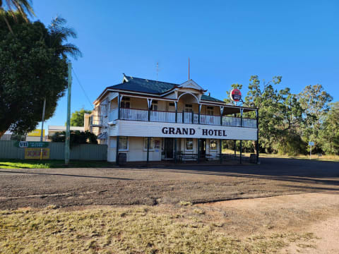 CLASSIC QUEENSLAND PUB - MOTIVATED VENDOR, OWNER SAYS SELL! - 105HF