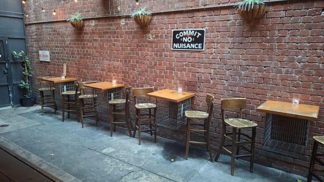 UNION ELECTRIC - A CBD laneway cocktail bar and rooftop