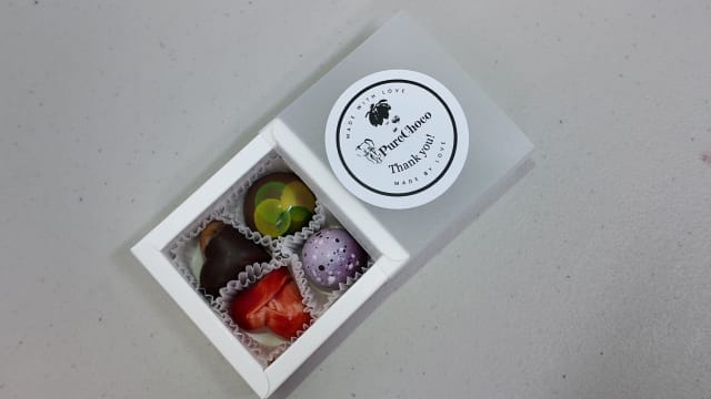 CHOCOLATE SHOP in Cairns - Best part? You don't need to make Chocolates!