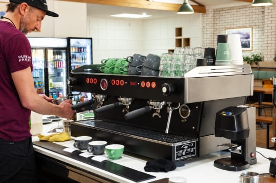 LEASEHOLD - Punkah Pantry, Porepunkah VIC - 1P0623