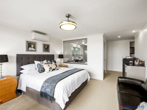 5-Star Operating Luxury B&B Business Offered With Its Full Coastal Residence