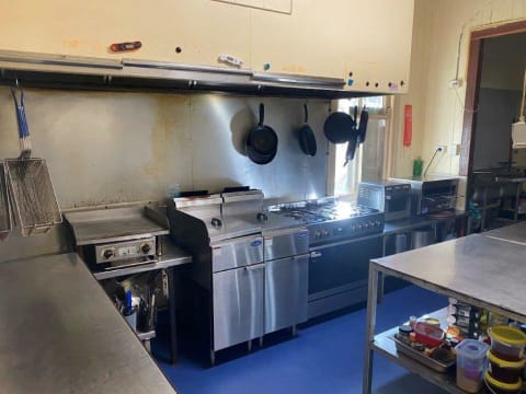 CLASSIC QUEENSLAND PUB - MOTIVATED VENDOR, OWNER SAYS SELL! - 105HF