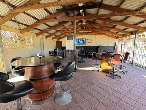 Maitland Hotel South Australia FREEHOLD INVESTMENT