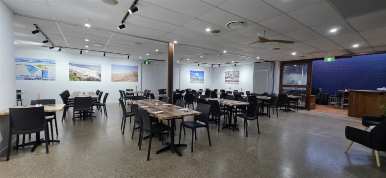 TURNKEY BAR & GRILL FOR SALE — RAINBOW BEACH QLD