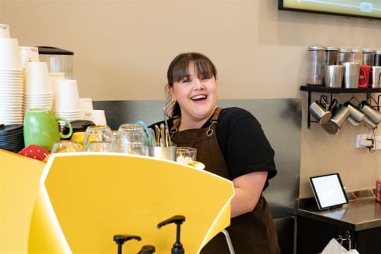 Anne's Pantry Bakery Cafe - Local Favourite - Prime Location