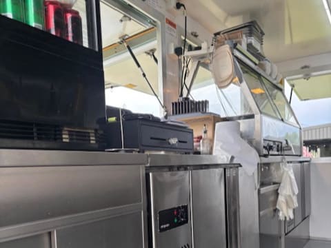 High profit    Fixed Food Van  Short Hours