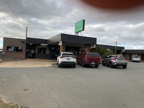 The Wallenjoe Hotel & Potential Motel – Prime Freehold on the Midland Hwy Stanhope