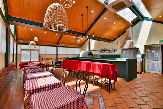 Leasehold Hotel for Sale - Crowne Hotel, Orange NSW