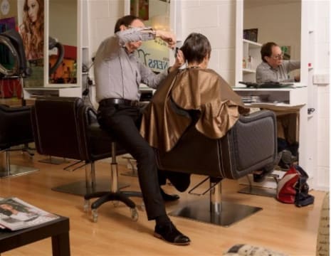 'Sal Cheveux' Hair Salon, BARGAIN PRICE  - Owner Moving interstate, BE QUICK!