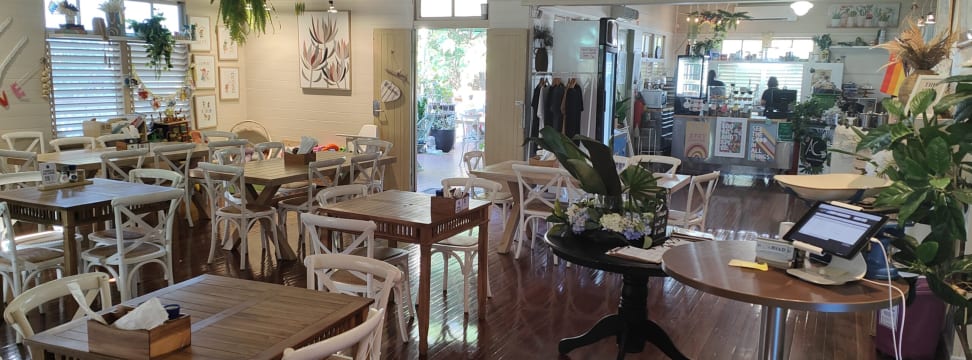 Absolute Cravings Cafe - Townsville