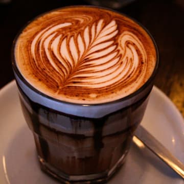 MUFFIN BREAK FRANCHISE - TAKING $950,000 pa.   45KG COFFEE/HOT CHOC, MUFFINS, CAKES etc..