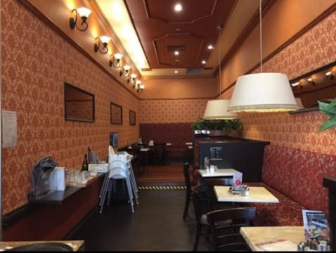 Business for sale (coffee shop/restaurant)