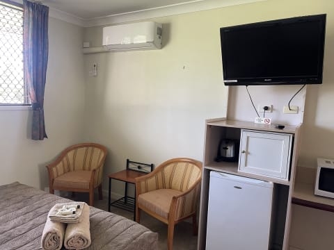 Established Freehold Motel with Highway Exposure and Expansion Potential – 566MF