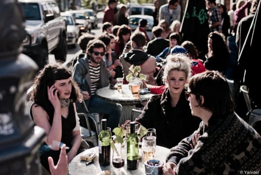 CAFE - TAKING UPTO $60,000PPW.   FULLY UNDER MANAGEMENT.