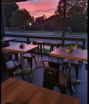 Busy Established Cafe For Sale