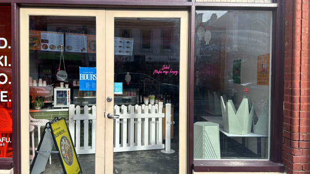 Prime Liverpool St Shop – Ideal for Café / Restaurant / Takeaway (Near-New Fit-Out)