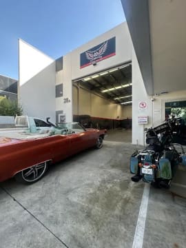 Mechanic, Automotive workshop