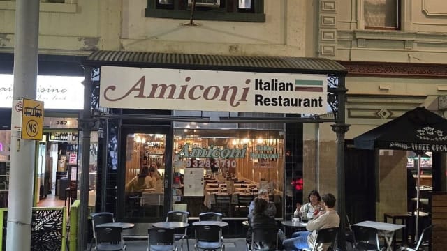 Amiconi Restaurant – West Melbourne