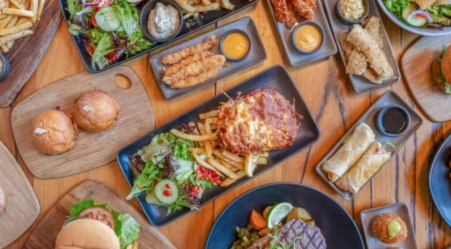 Exceptional Hospitality Opportunity in Prime Doreen Location – Walk In / Walk Out Sale