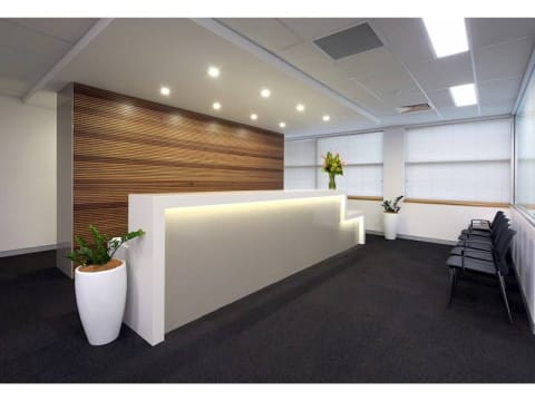 Cnnzbwmhggeu4pfbmm0u