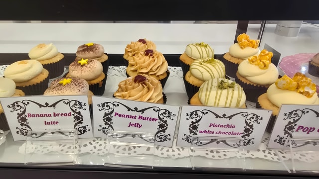 Cupcakes and Cakes Manufacturing + Classes – Sydney, NSW