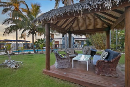 Freehold or Leasehold Motel for Sale in Gladstone