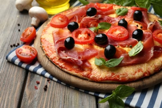 Profitable Pizza Shop – $11,000 Weekly Sales, No Competition, Prime Location [2411231]
