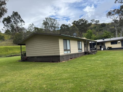 Own an Entire Victorian High Country Township of 34 Freehold Acres